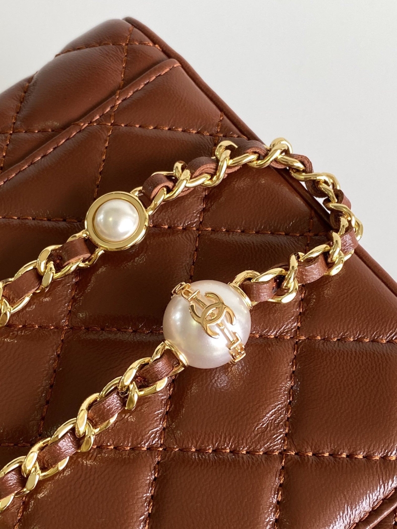 Ch**el cosmetic bags